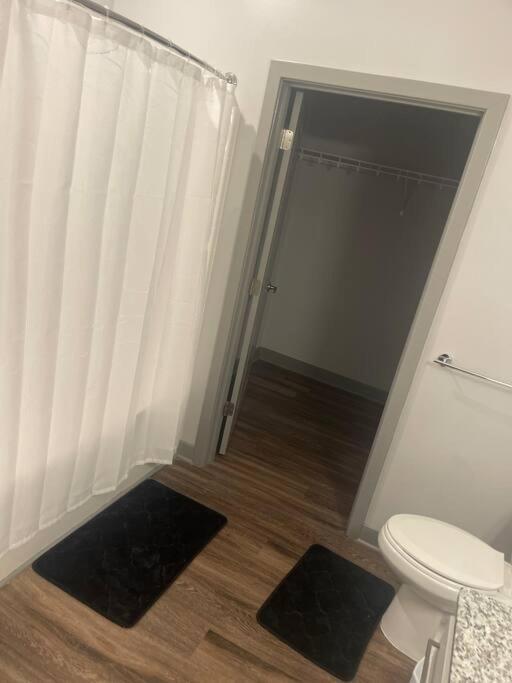Luxurious & Spacious 1 Bedroom Hampton Zewnętrze zdjęcie